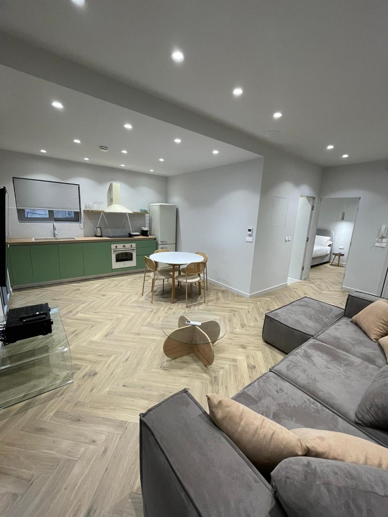 Down Town Nea Smyrni Apartment เอเธนส์ ภายนอก รูปภาพ