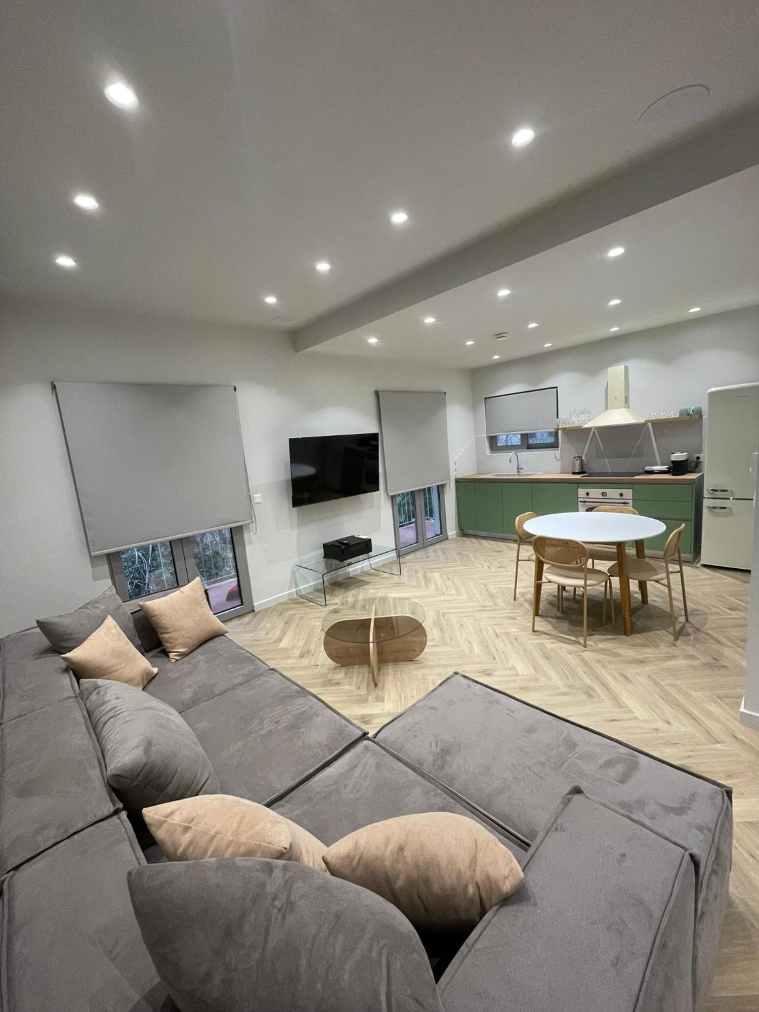 Down Town Nea Smyrni Apartment เอเธนส์ ภายนอก รูปภาพ